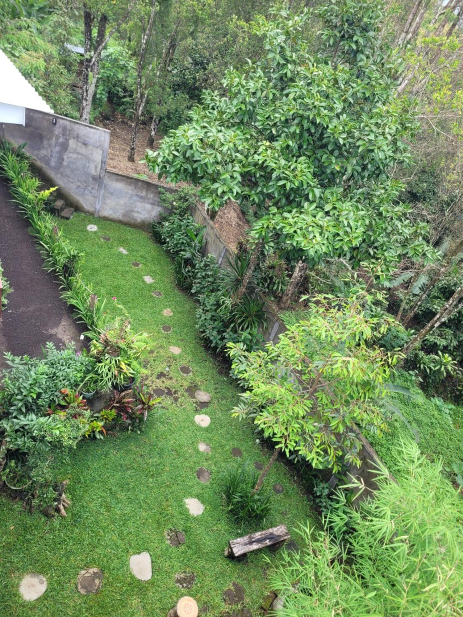 Umah Yugadi Bali Appartement Munduk Buitenkant foto